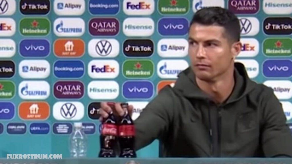 ผู้เล่นยูโร 2020 อาจถูกปรับจากรายการสปอน ผู้เล่นที่ยูโร 2020 ได้รับคำเตือนเกี่ยวกับความเป็นไปได้ของค่าปรับหากพวกเขาทำตามผู้นำของ Cristiano Ronaldo